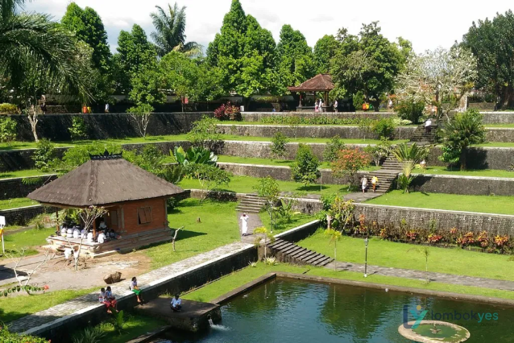Cerita Sejarah Lombok, Taman Narmada Adalah Salah Satu Bukti Peradaban Lombok Masa Lampau
